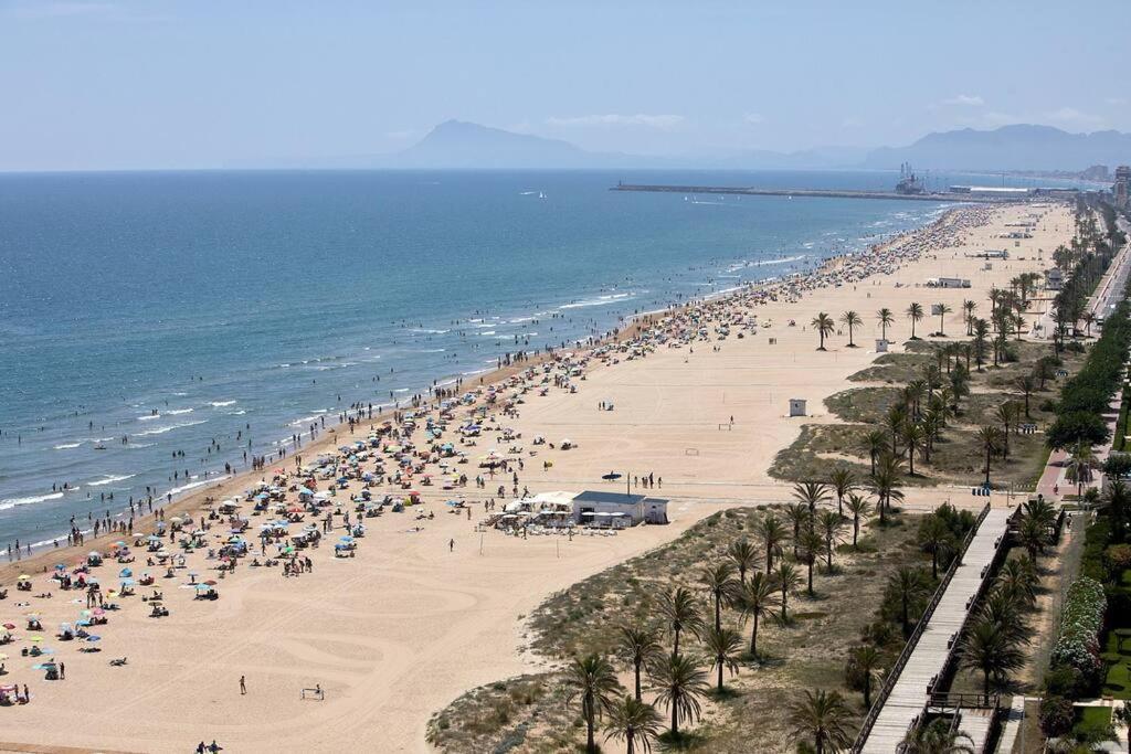 Cozy Apartment, Very Fresh At Playa de Gandía Exterior foto